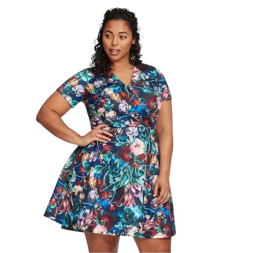 Alexia Admor Floral V-Neck Dress